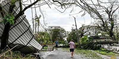 Şiddetli fırtına vurdu: 9 ölü, 19 yaralı