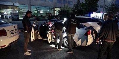 Silahlı ve bıçaklı kavga: 1 yaralı, 2 gözaltı
