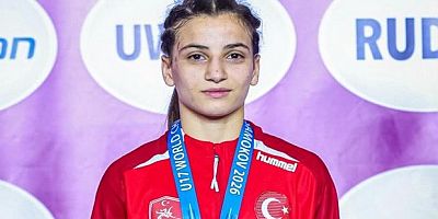 Şirin Askara, Avrupa üçüncüsü