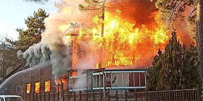  Sivas’ta korkutan yangın