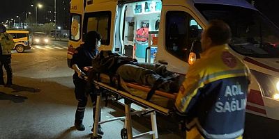 SUV araç ile otomobil çarpıştı: 3’ü ağır 4 yaralı