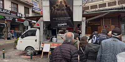 Taksicilerden kahraman öğretmen ve öğrencilere vefa