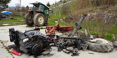 Traktör ikiye bölündü: 5 yaralı