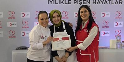 Türk Kızılay'ın atölyesi Bursa'da kadınlarla buluştu