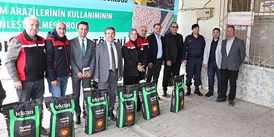 Yağlık ay çiçek tohumu dağıtımı yapıldı