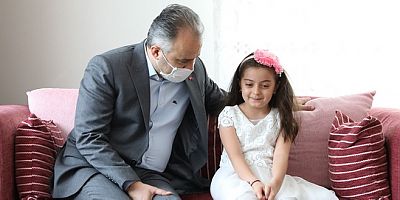 Yasaklı bayramın en anlamlı ziyareti