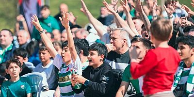 Yeşil-beyaz coşku dev ekrana taşındı