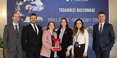 Yeşilova Otomotiv’e Karsan’dan “Kalite Ödülü”