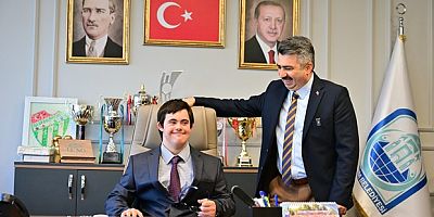 Yıldırım 'Engelleri' sevgiyle aşıyor