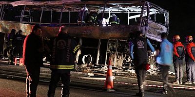 Yolcu otobüsü kazasında acı bilanço: 7 ölü, 1’i ağır 33 yaralı