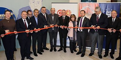 ‘Zer-i Nab’ tezhip sergisi Bursa’da ziyarete açıldı