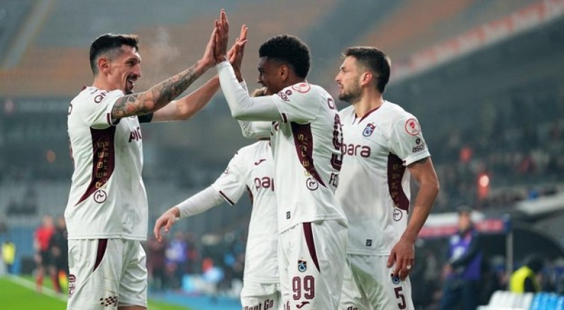 Trabzon kupada tam yol: 2-4