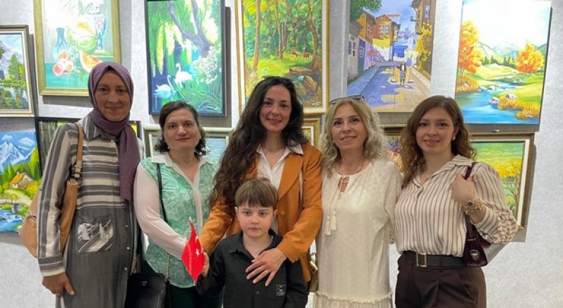 Yağız Efe yararına Gelecek Nesil İçin Sanat sergisi