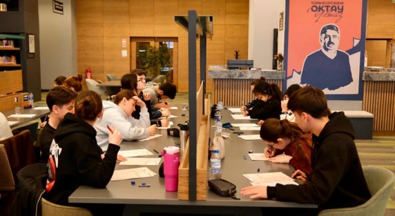 Yıldırım'dan öğrencilere sınav desteği