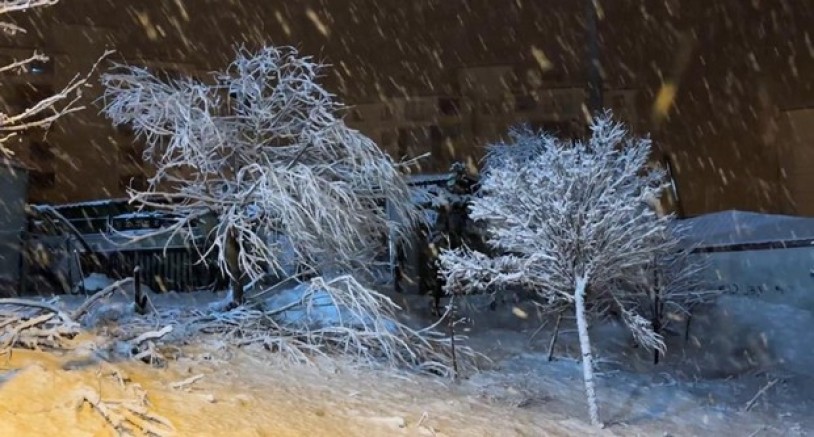 Yüksekova’da nisan karı