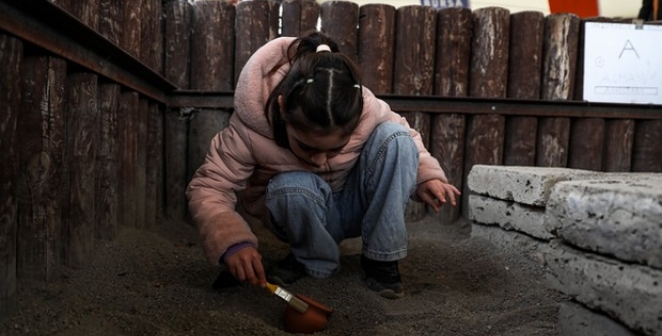 Arkeolojiyi eğlenerek öğrendiler