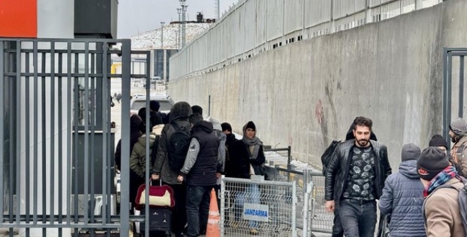 İranlılar Trump'a tepkili