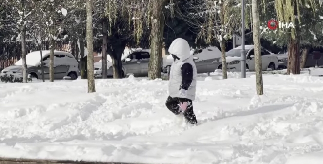 Kar Yemek Tehlikeli!