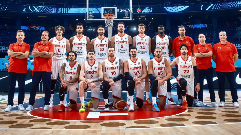12 Dev Adam Avrupa ikincisi oldu!
