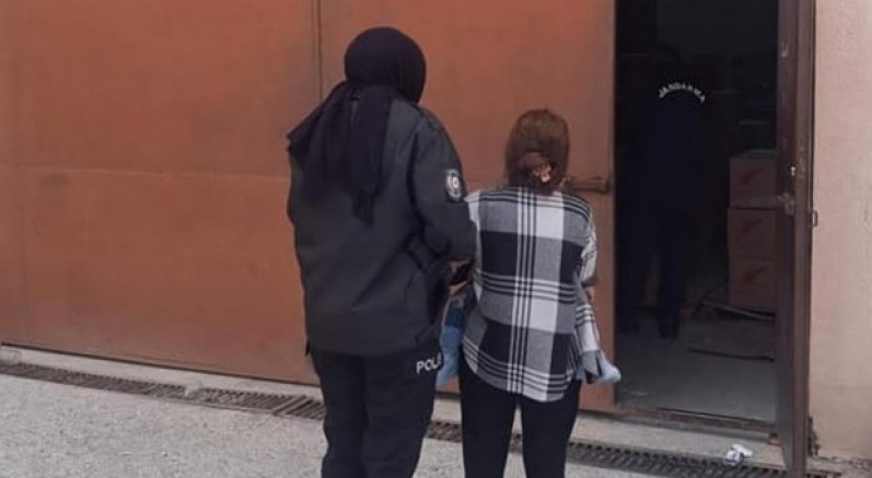 18 yıl 9 ay hapis cezası bulunan kadın yakalandı
