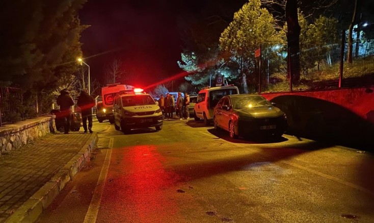 20 yaşındaki arkadaşını bıçakladı