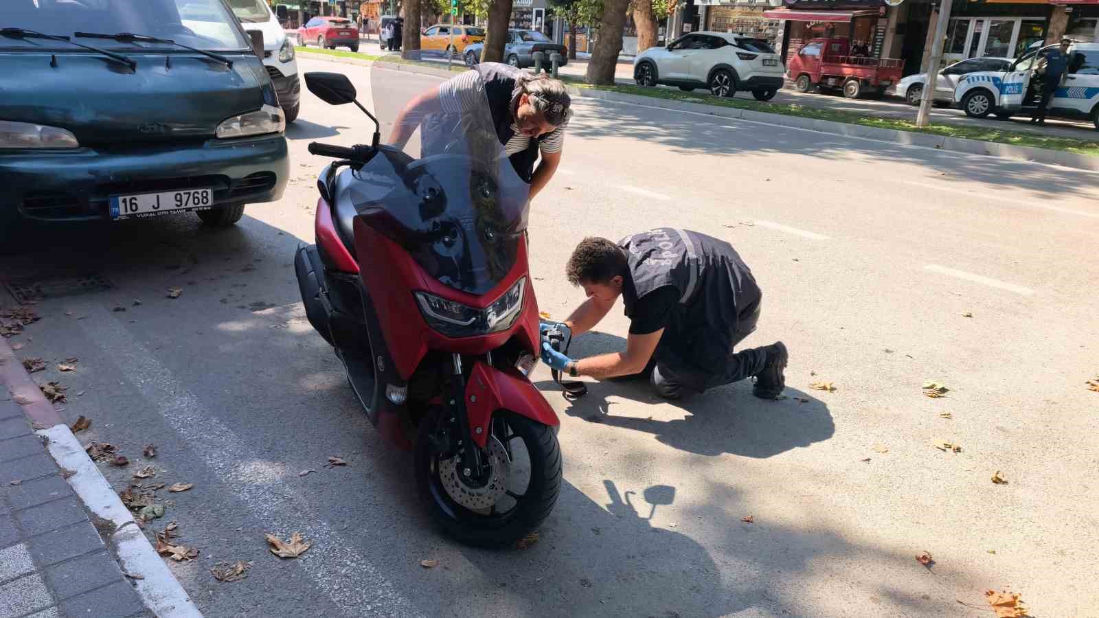 Plakanın sahte olduğunu polis kontrolünde öğrendi