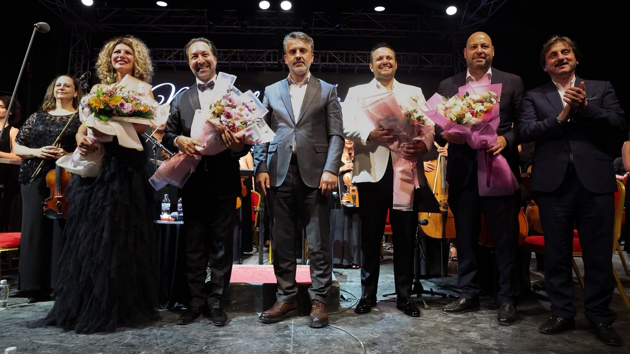 Uluslararası Bursa Festivali’ne büyüleyici açılış