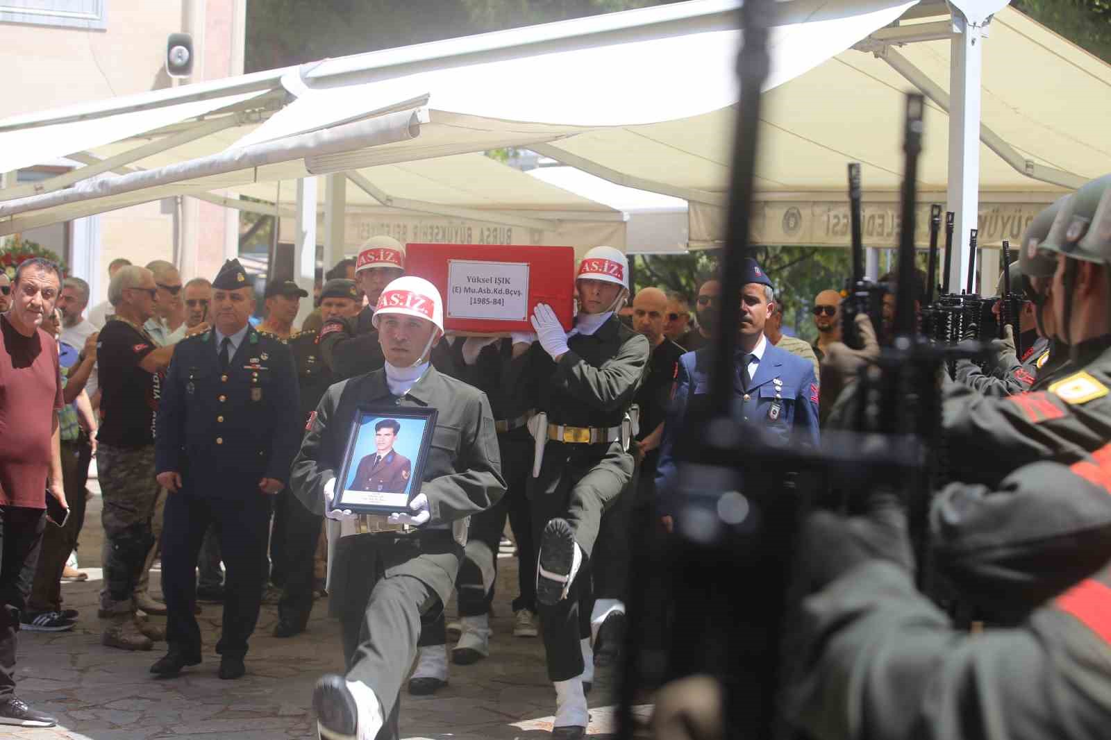 Bursalı dağcı son yolculuğuna uğurlandı
