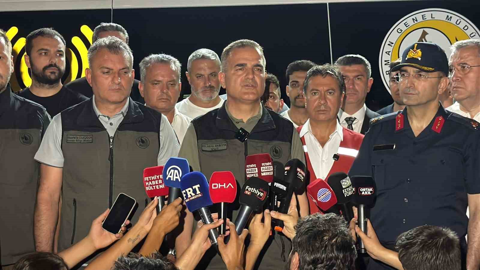 Vali Akbıyık: 417 personel ve 126 araçla mücadelemiz sürüyor