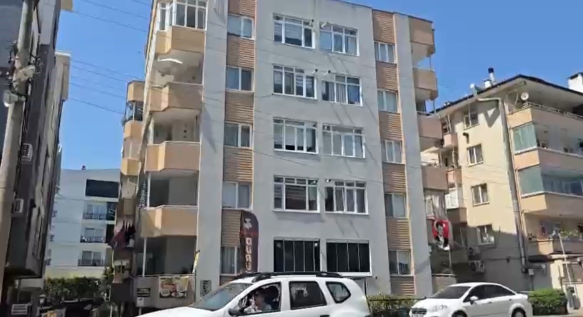 Mudanya'da yaşlı kadını komşusu öldürmüş