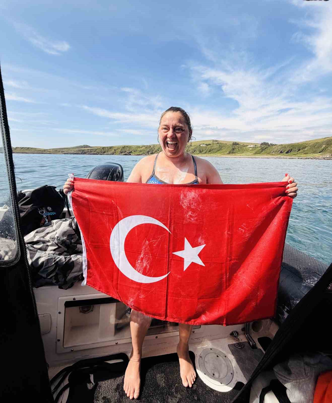 Uluarslan, Kuzey Kanalı’nı geçen 3. Türk kadın sporcu oldu