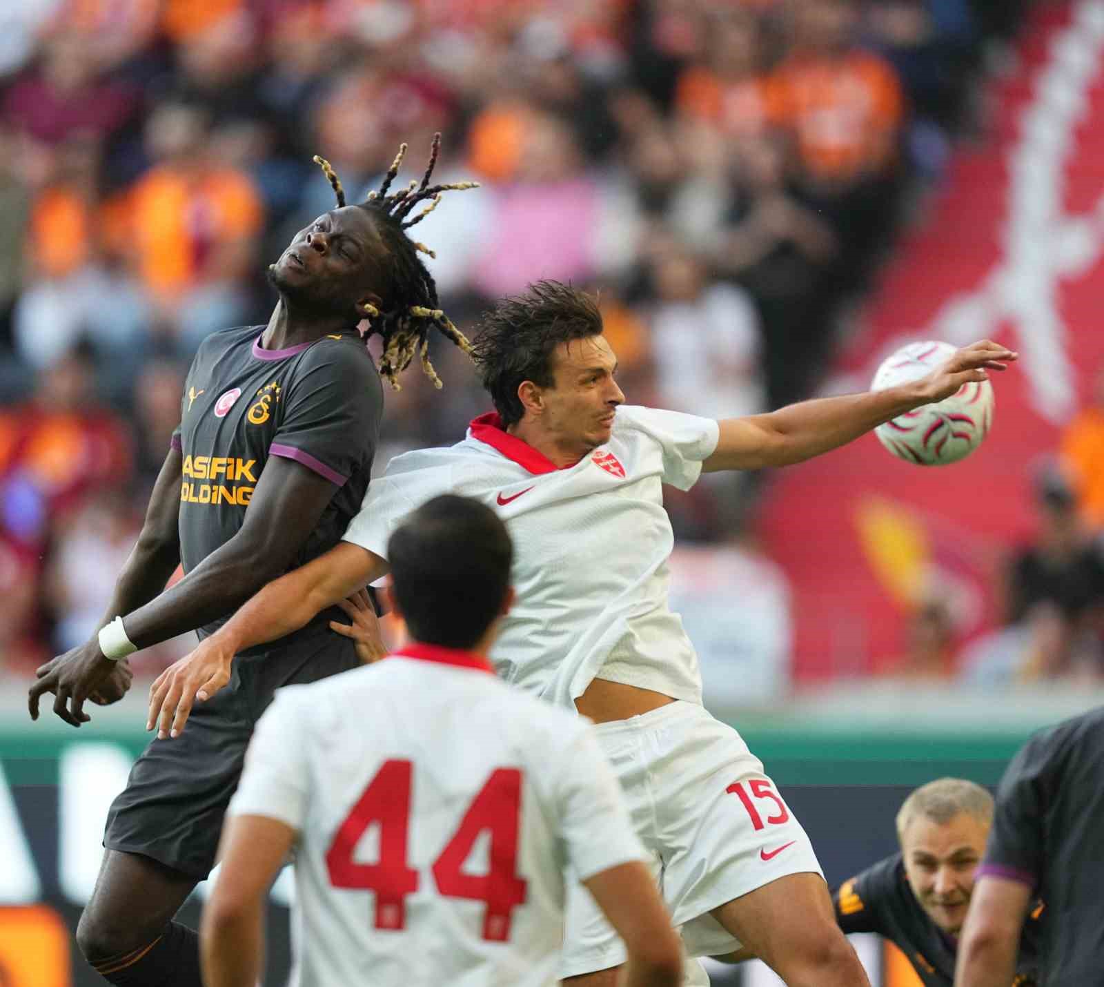 Hazırlık maçı: Galatasaray-Monza: 0-2