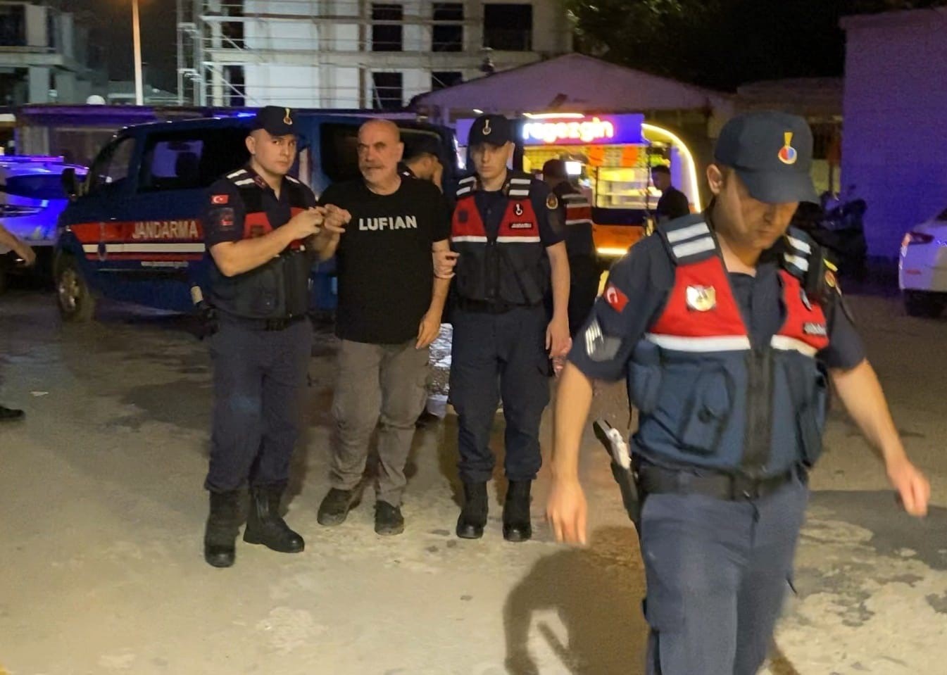 Ezel Akay: Mahkeme sonunda her şeyi öğreneceksiniz