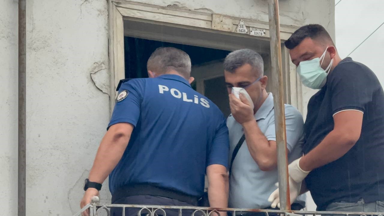 73 yaşındaki adam evinde ölü bulundu