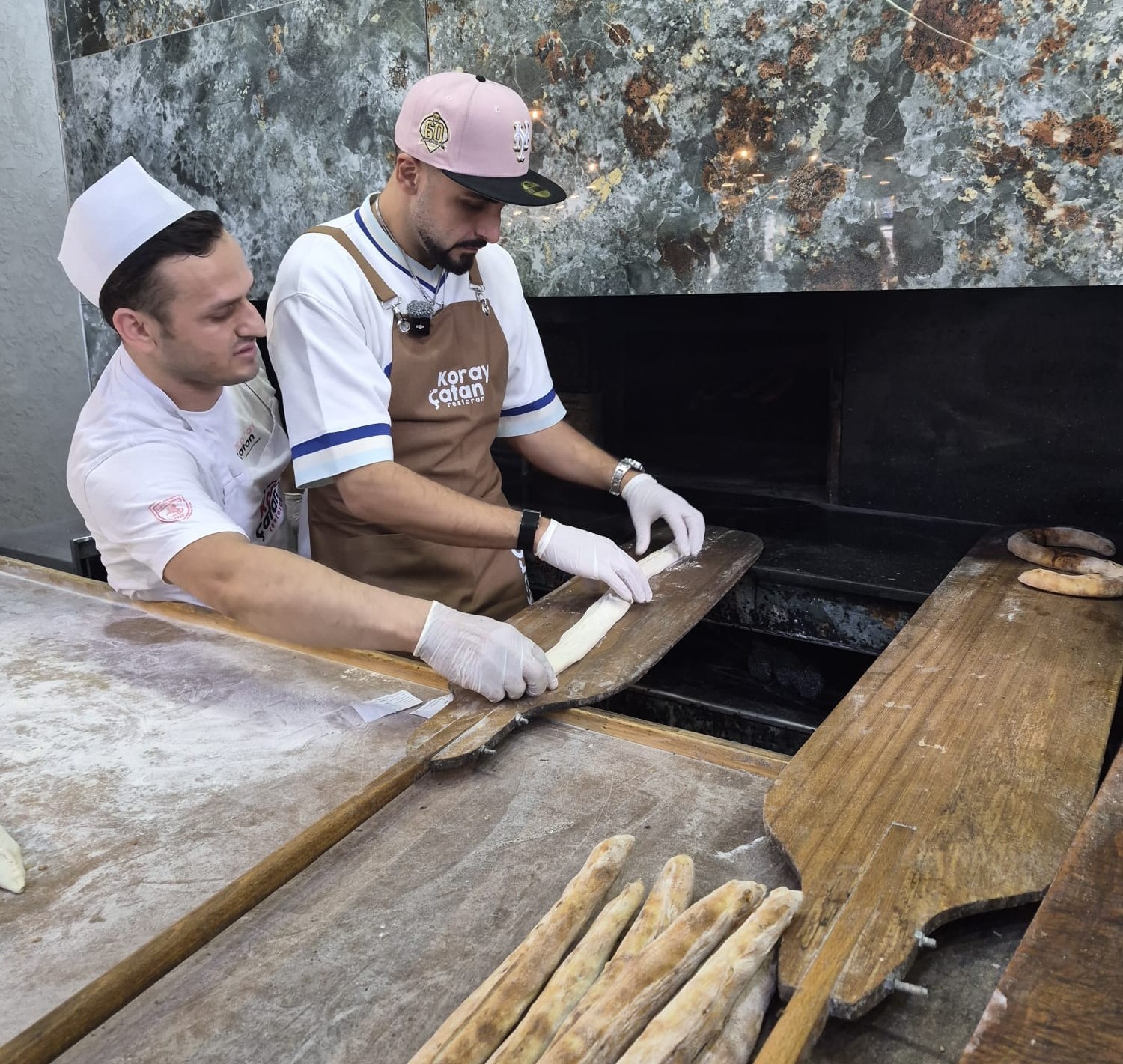 Sefo, Bafra’da kendi pidesini yaptı