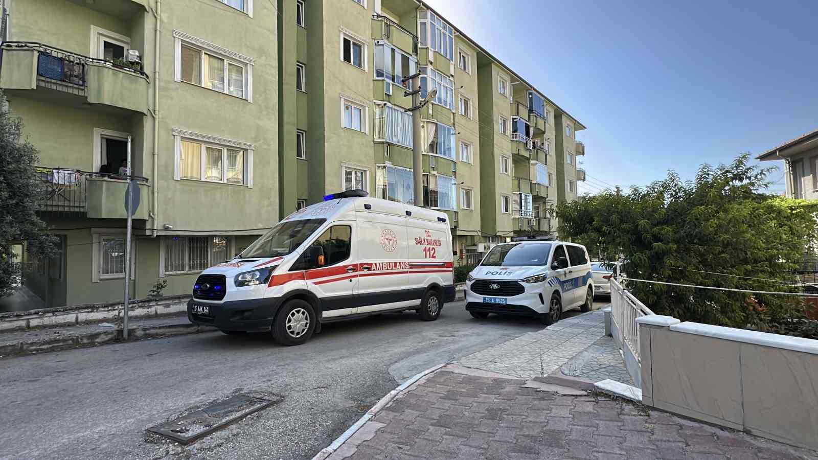 Burdur’da haber alınamayan kadın evinde ölü bulundu