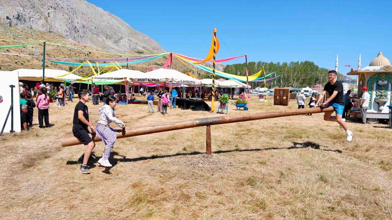 Gökbel’de müzik, spor ve kültür bir arada