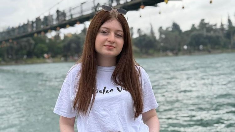 15 yaşındaki görme engelli kızdan günlerdir haber alınamıyor