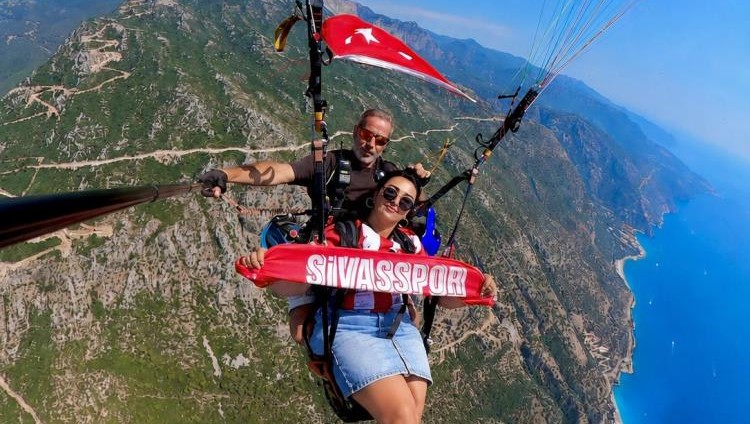 Fethiye semalarında Sivasspor atkısı açtı