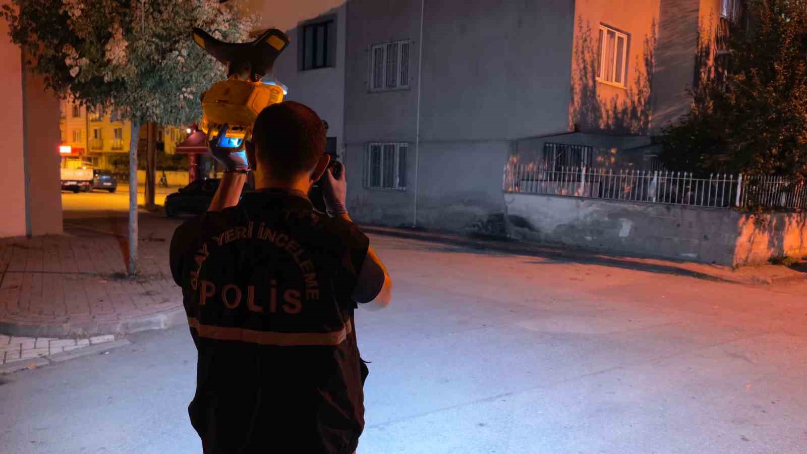 Motosikletle gelip tüfekle ateş açtı: 1 yaralı