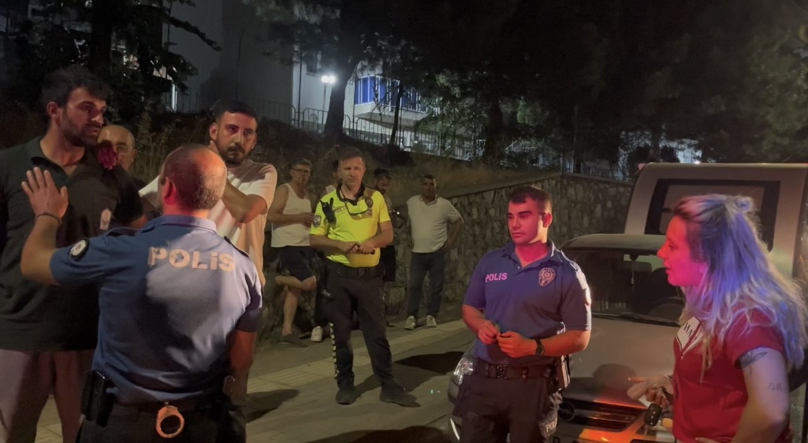 Alkollü kadın sürücü karıştığı kazayı unuttu