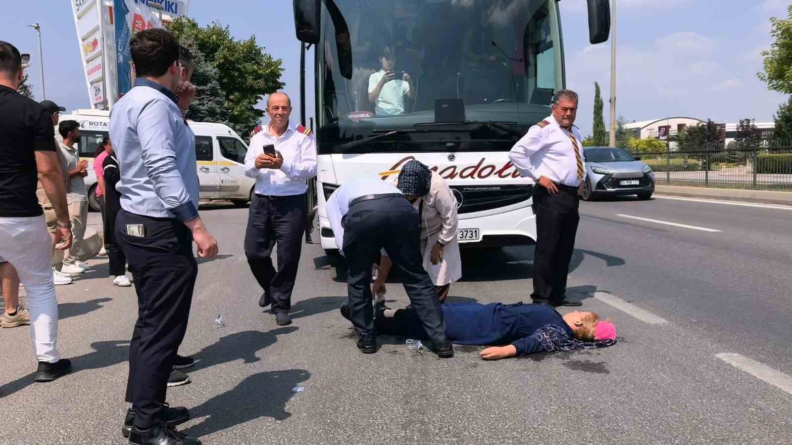 Yolcu otobüsünün çarptığı kadın ağır yaralandı