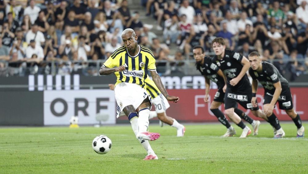 Fenerbahçe’nin play-off’taki rakibi Olympique Lyon oldu