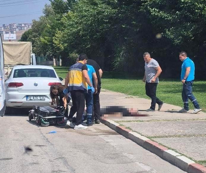 İnegöl'de bir esnaf sokakta başından vurulmuş halde bulundu