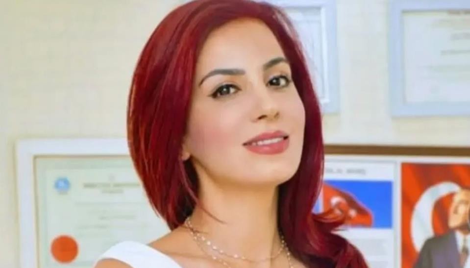 Kalp krizi geçiren ünlü doktor son yolculuğuna uğurlandı