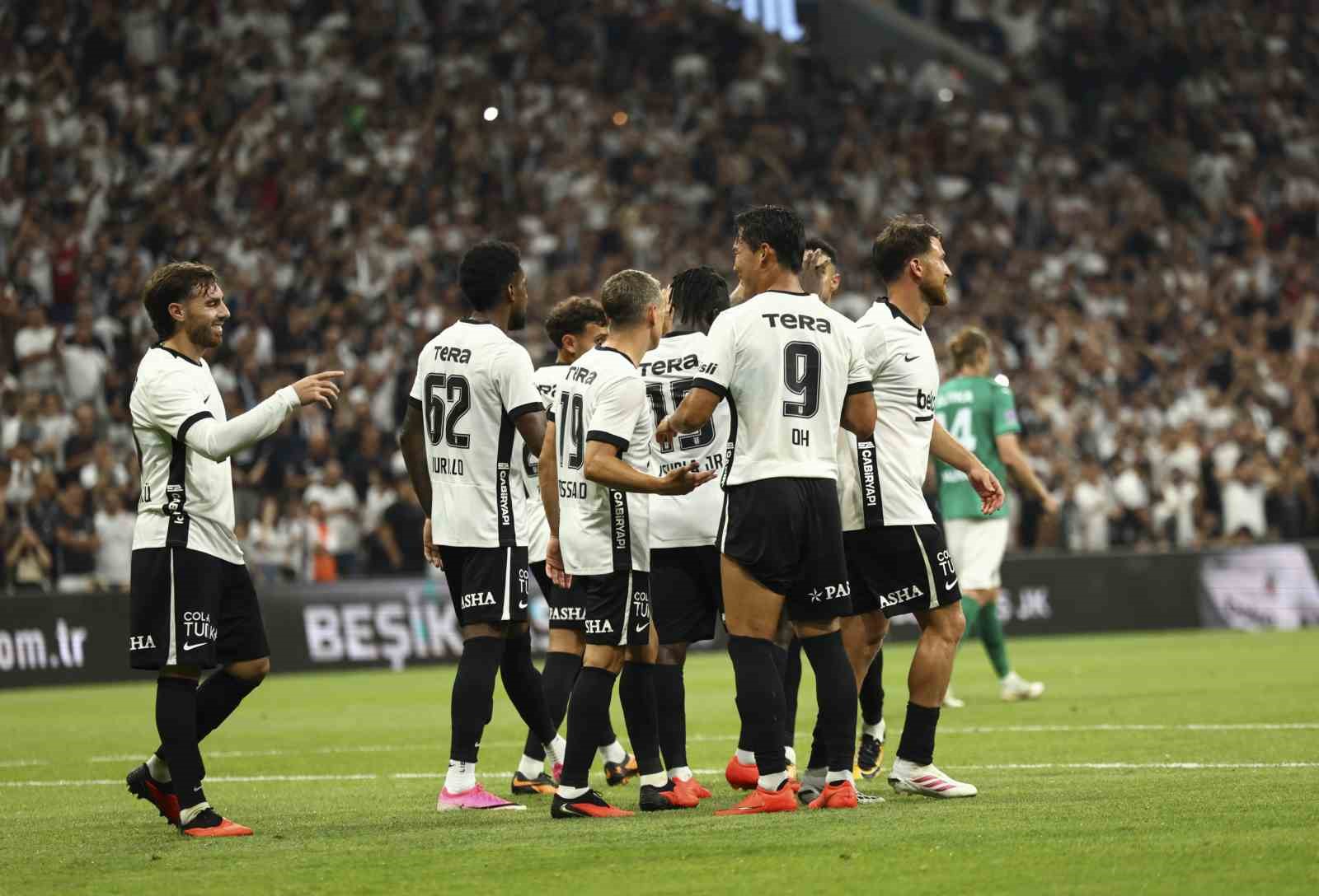 Beşiktaş tur kapısını araladı: 3-0