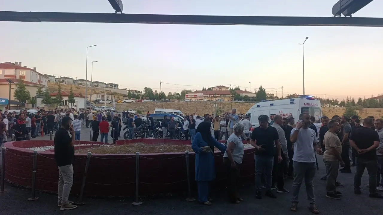 Ankara Valisi Canbolat: 4 vatandaşımızın durumu ağır