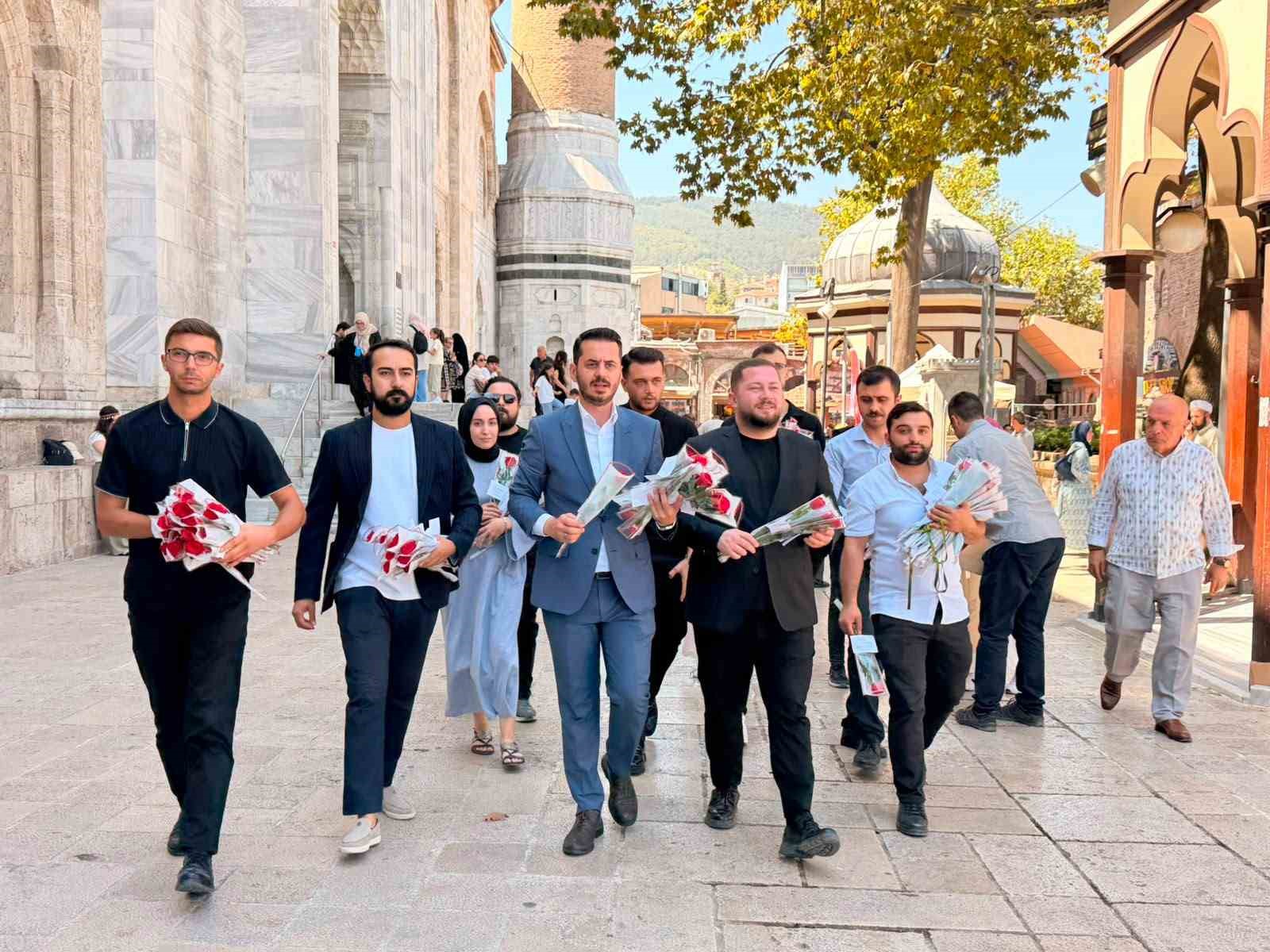 Bursa’da Ak Partili gençlerden anlamlı program