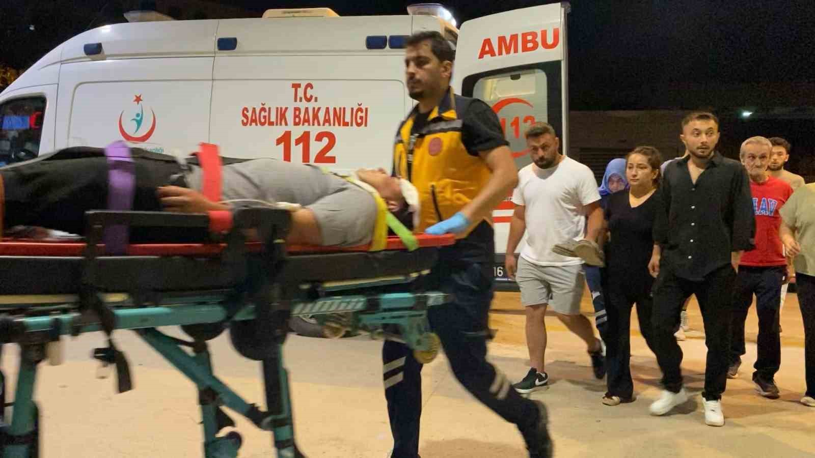 Kavgada şişeyle yaralandı, tüfeğiyle geri dönüp ateş açtı