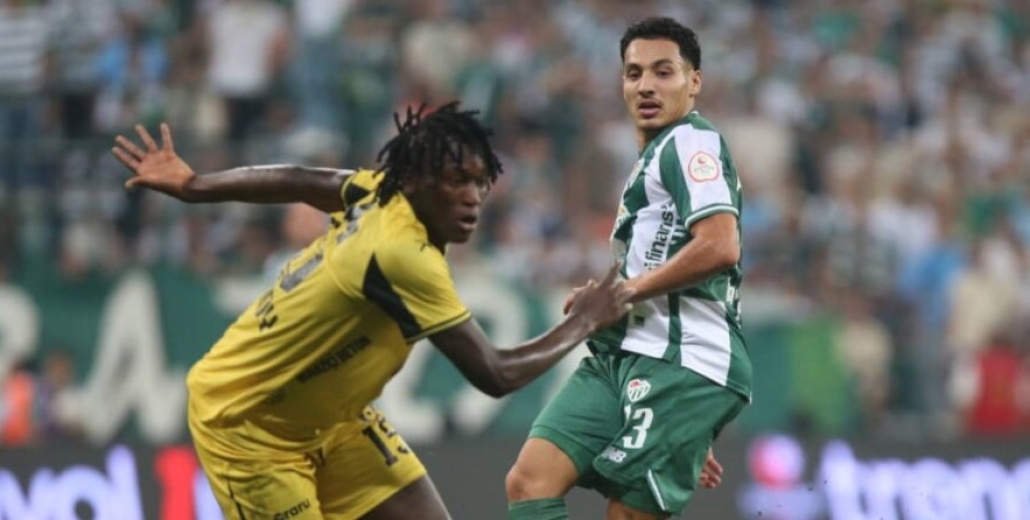 Bursaspor'u ofsaytlar 3 puandan etti: 2-2